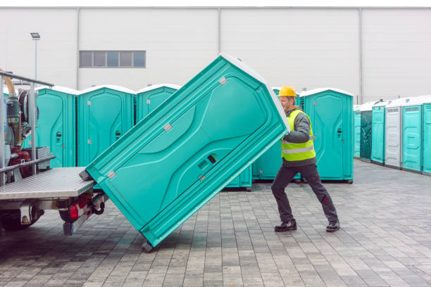 Portable Restroom Servicing (Cleaning and Restocking) in St Clair Shores, MI